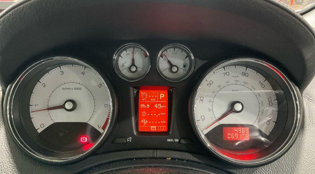 Used Peugeot 308 2010 for sale - 76899377: Photo 10