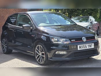 Used Volkswagen Polo 2015 for sale - 79453360: Photo