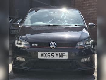 Used Volkswagen Polo 2015 for sale - 79453360: Photo