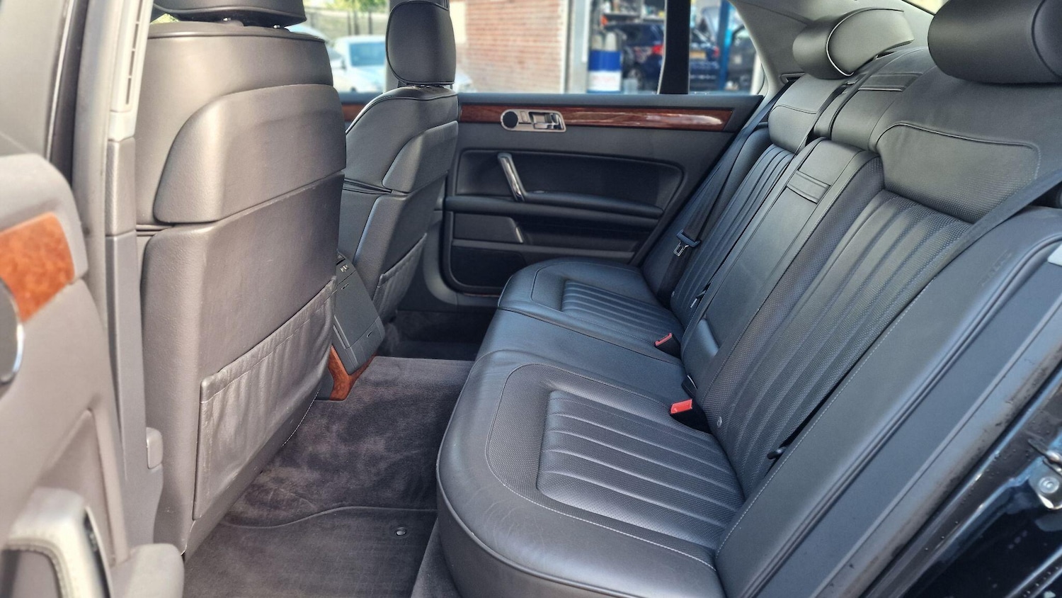 Used Volkswagen Phaeton 2011 for sale - 76094124: Photo 12