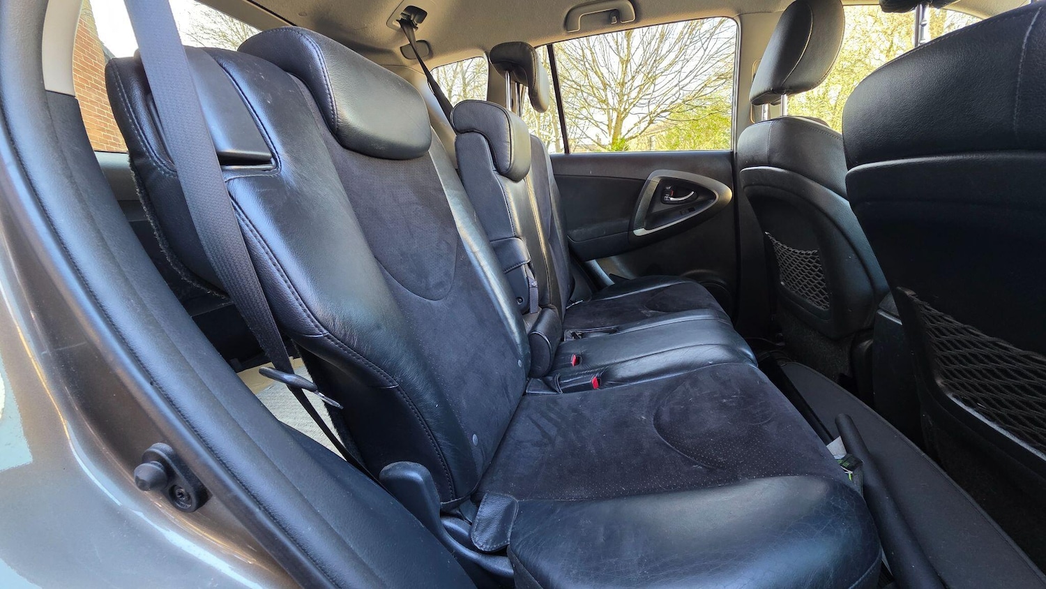 Used Toyota RAV4 2011 for sale - 77925869: Photo 10