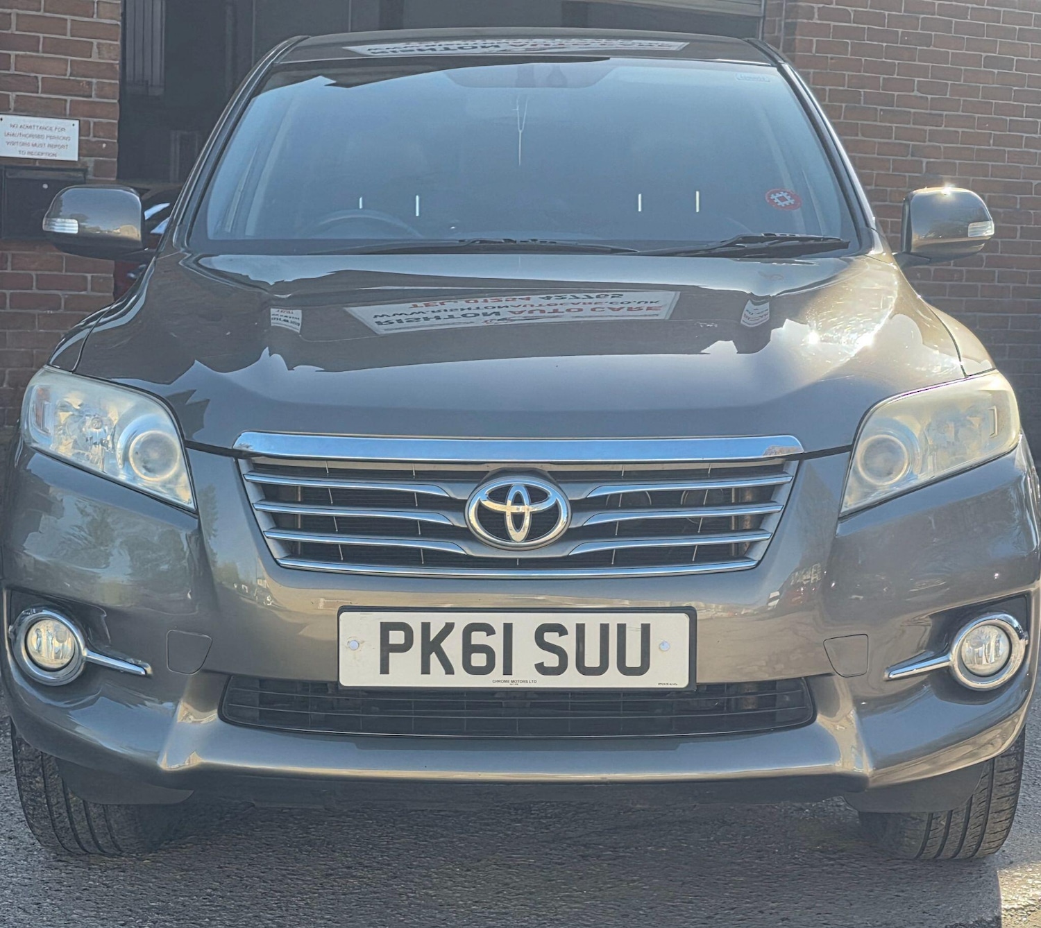 Used Toyota RAV4 2011 for sale - 77925869: Photo 2