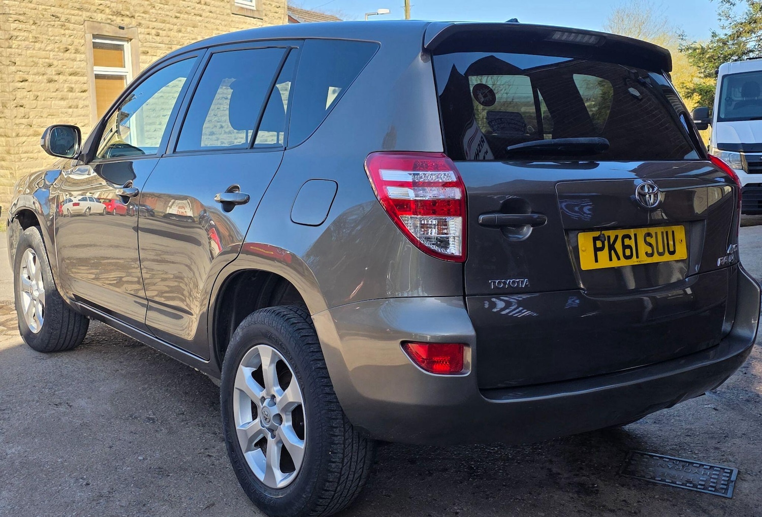 Used Toyota RAV4 2011 for sale - 77925869: Photo 4