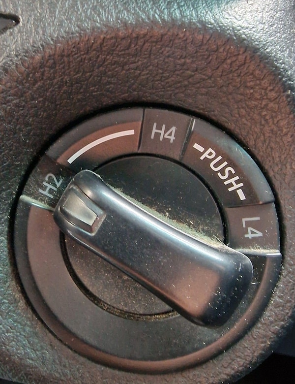 Used Toyota Hilux 2017 for sale - 76174863: Photo 10