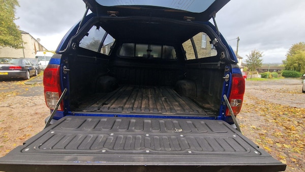 Used Toyota Hilux 2017 for sale - 76174863: Photo 19