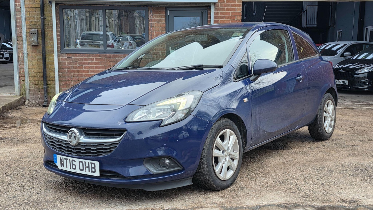 Used Vauxhall Corsa 2016 for sale - 77395870: Photo 2