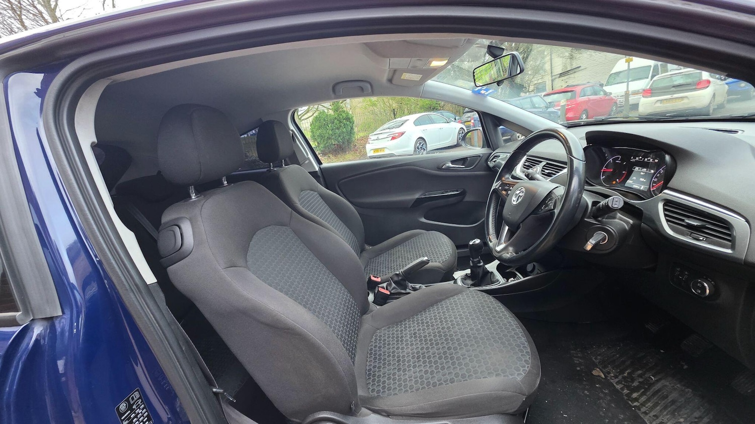 Used Vauxhall Corsa 2016 for sale - 77395870: Photo 4