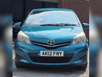 Used Toyota Yaris 2012 for sale - 78957848: Photo