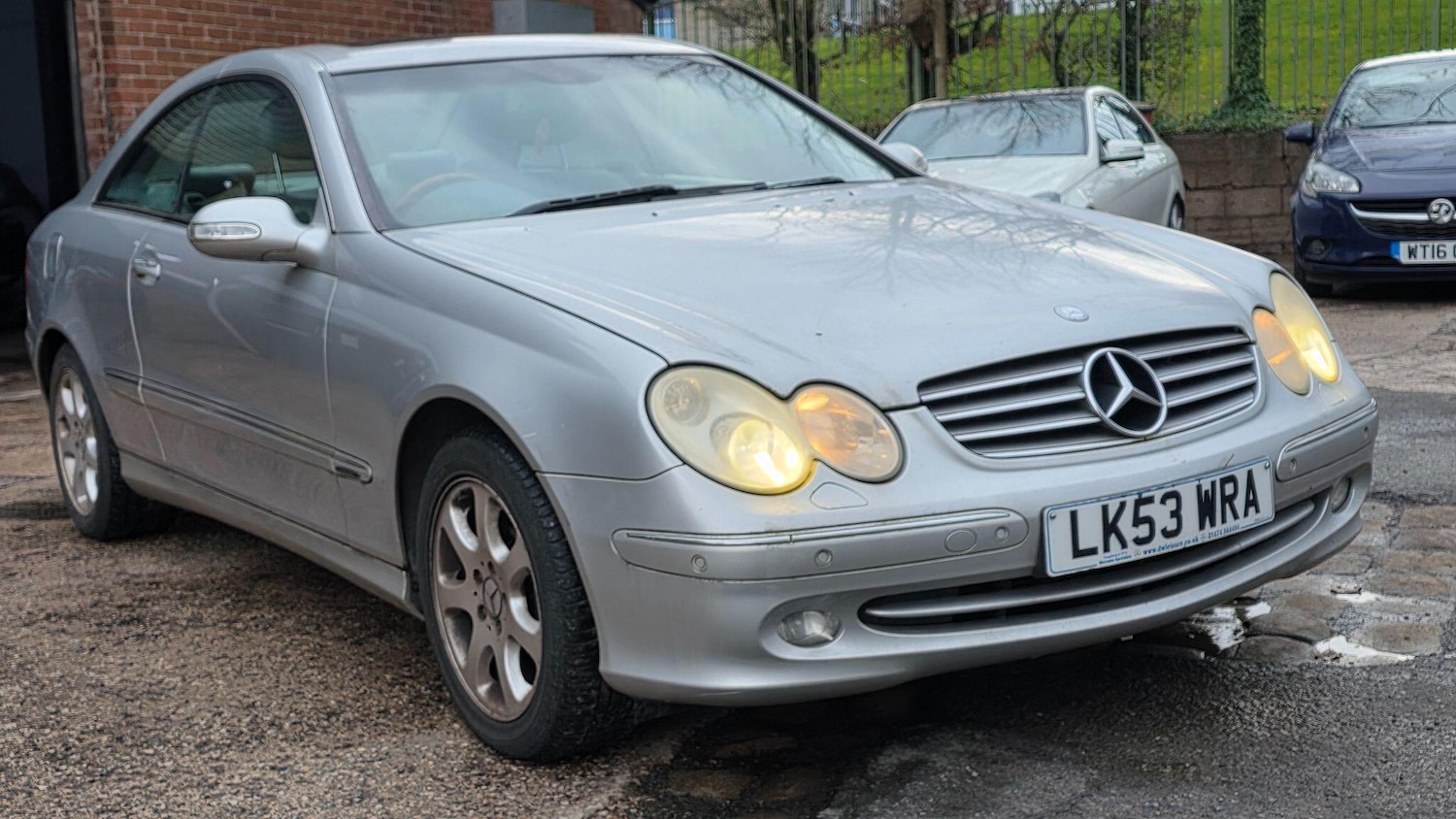 Used Mercedes-Benz CLK 2003 for sale - 77396340: Photo 1