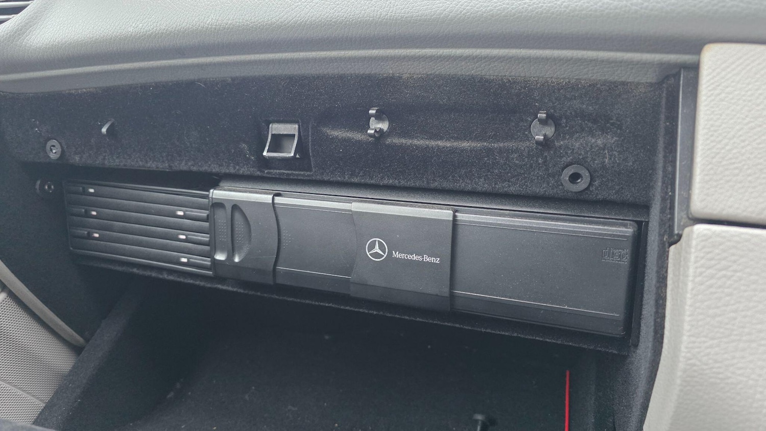 Used Mercedes-Benz CLK 2003 for sale - 77396340: Photo 6