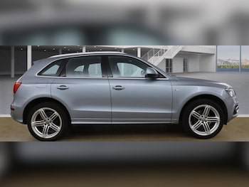 Used Audi Q5 2011 for sale - 75647167: Photo