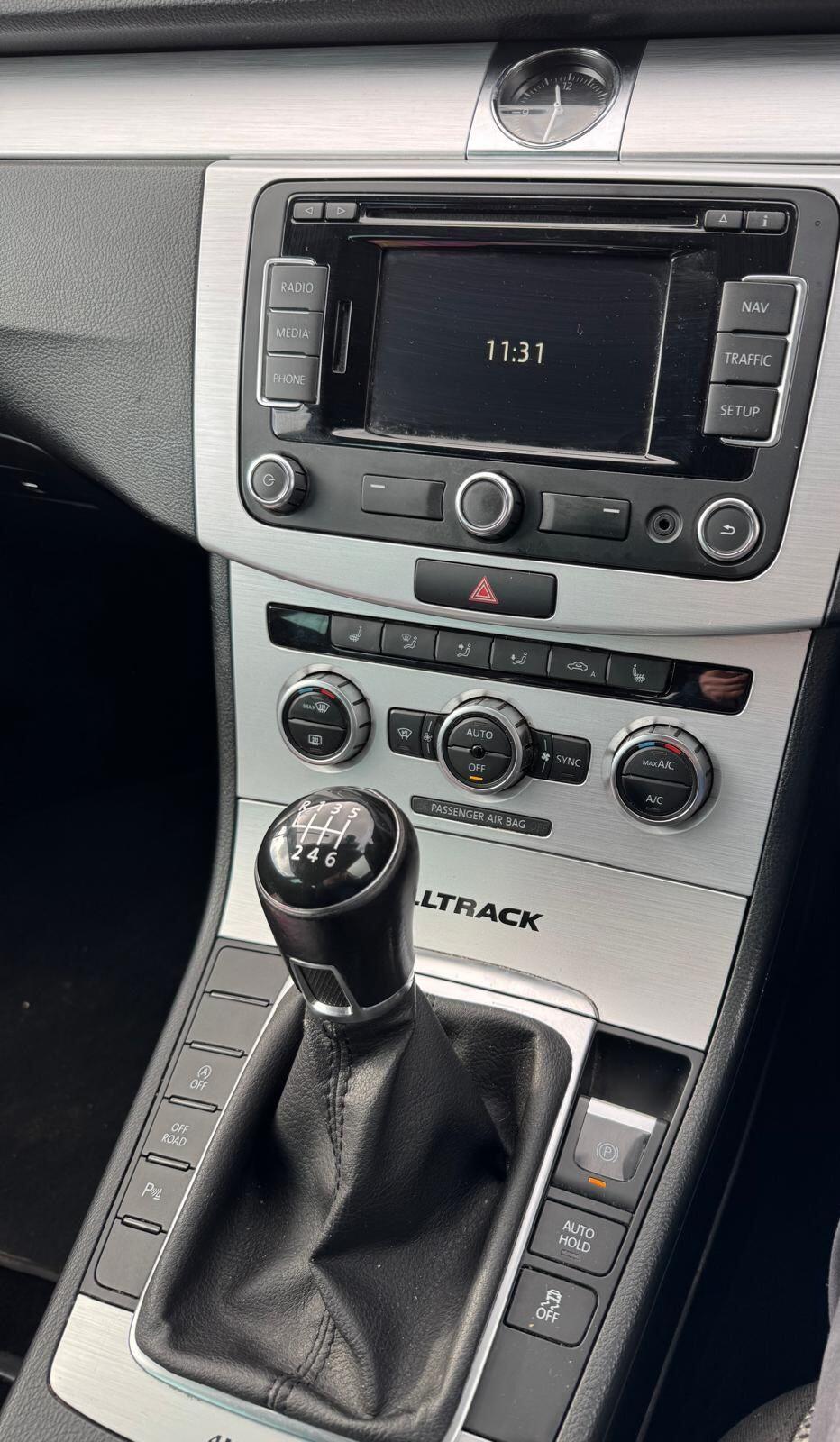 Used Volkswagen Passat for sale - 77898286: Photo 5