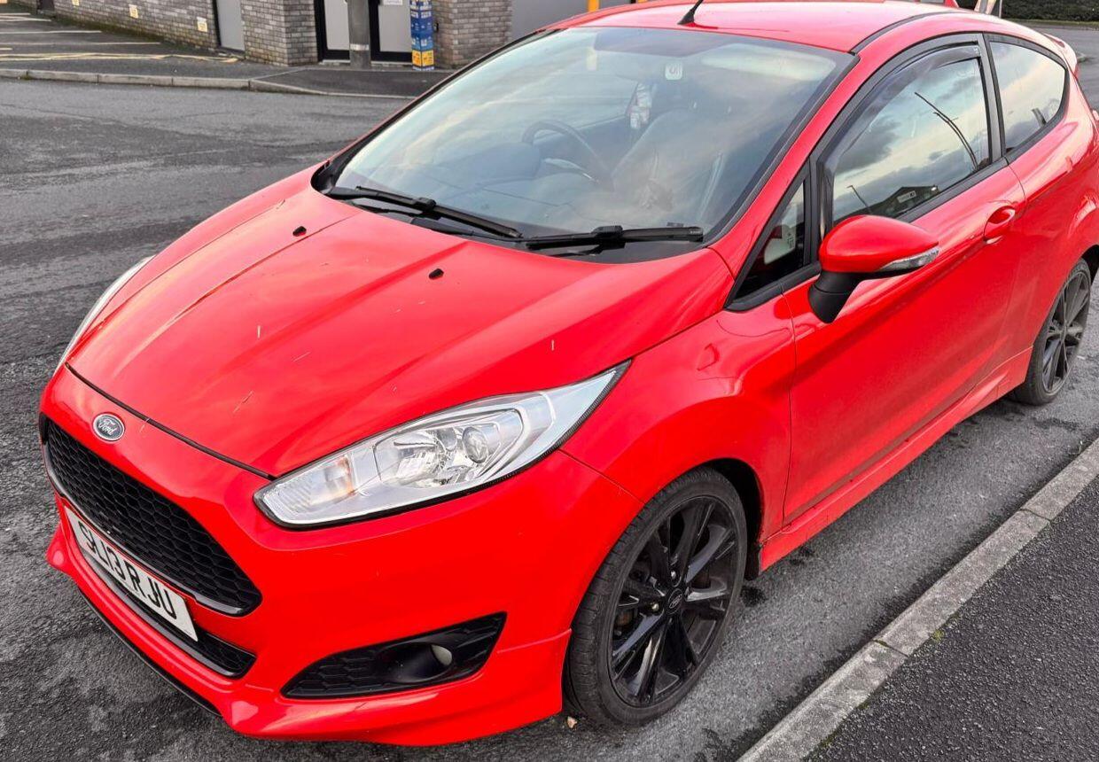 Used Ford Fiesta 2013 for sale - 77040504: Photo 2