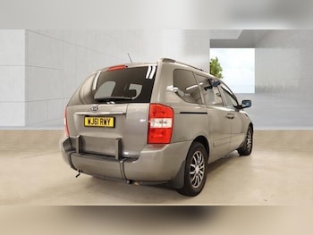 Used Kia Sedona 2011 for sale - 78911467: Photo