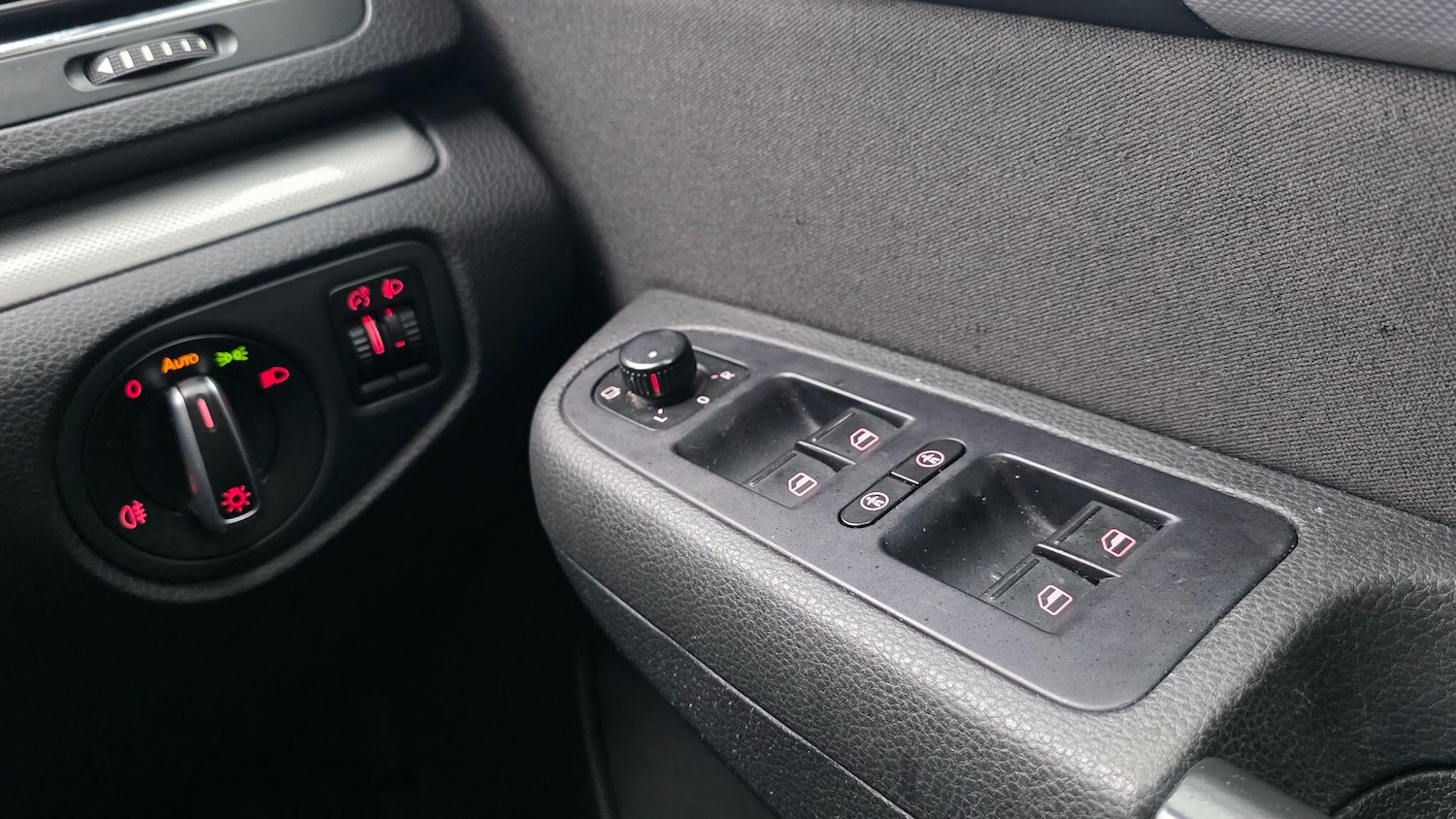 Used Volkswagen Sharan for sale - 77854242: Photo 18