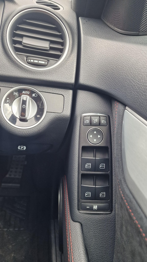 Used Mercedes-Benz C-Class 2013 for sale - 75377629: Photo 16