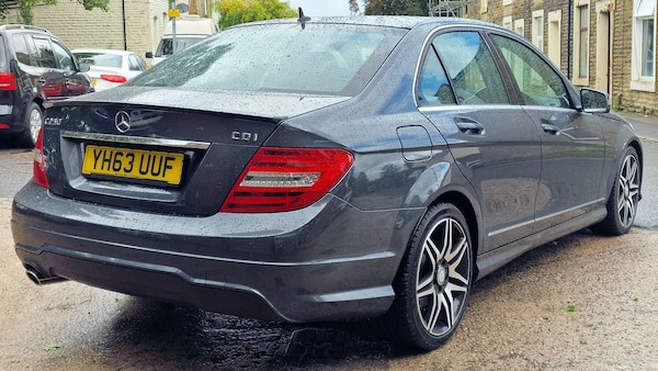 Used Mercedes-Benz C-Class 2013 for sale - 75377629: Photo 8