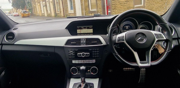 Used Mercedes-Benz C-Class 2013 for sale - 75377629: Photo 9