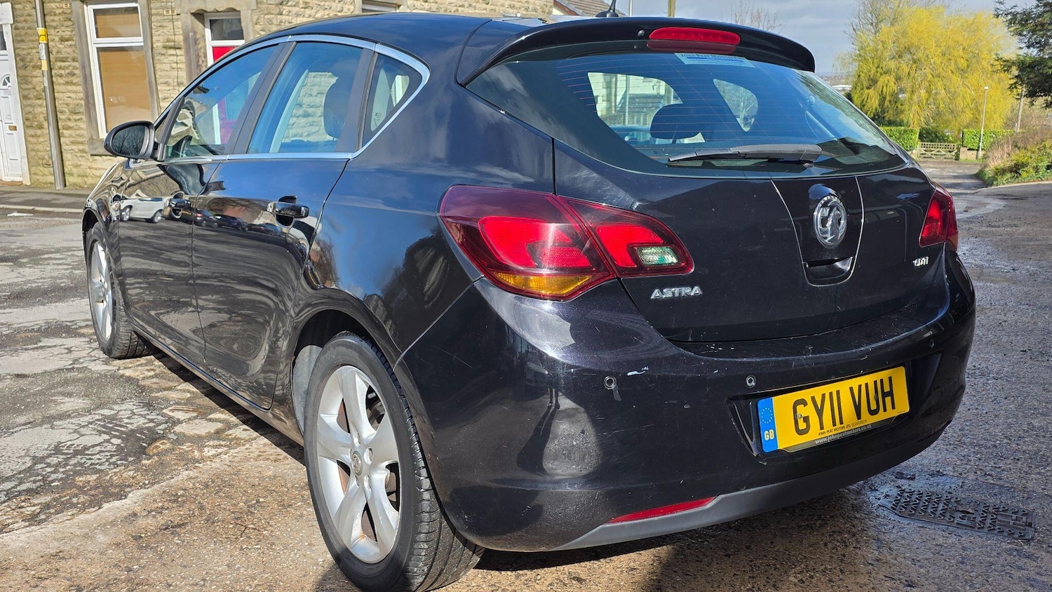 Used Vauxhall Astra 2011 for sale - 78047734: Photo 3