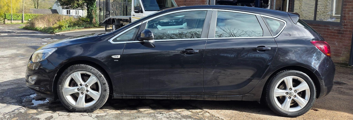 Used Vauxhall Astra 2011 for sale - 78047734: Photo 4