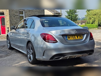 Used Mercedes-Benz C Class 2016 for sale - 78981585: Photo