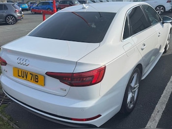 Used Audi A4 2016 for sale - 77977987: Photo