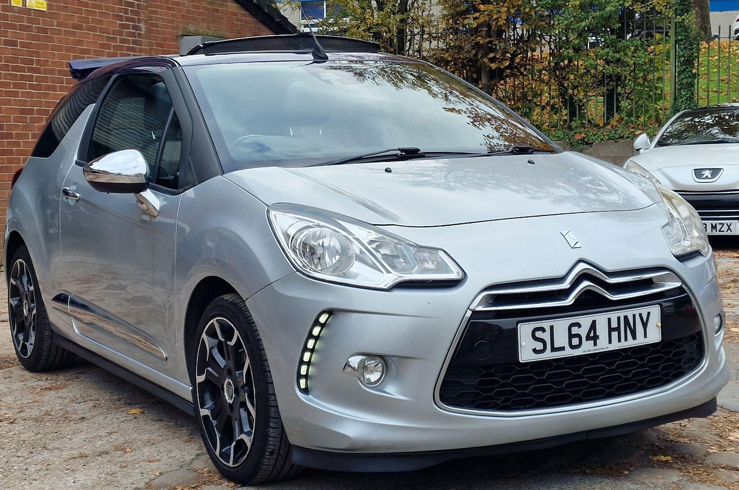 Used Citroen DS3 2014 for sale - 76260552: Photo 1