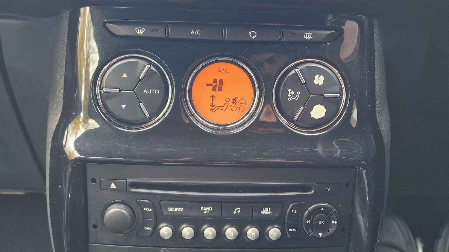 Used Citroen DS3 2014 for sale - 76260552: Photo 13