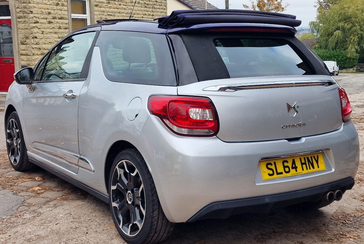 Used Citroen DS3 2014 for sale - 76260552: Photo 4