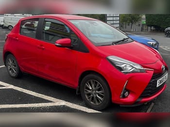 Used Toyota Yaris 2018 for sale - 79669780: Photo