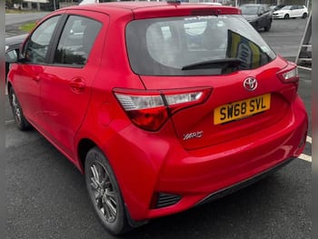 Used Toyota Yaris 2018 for sale - 79669780: Photo
