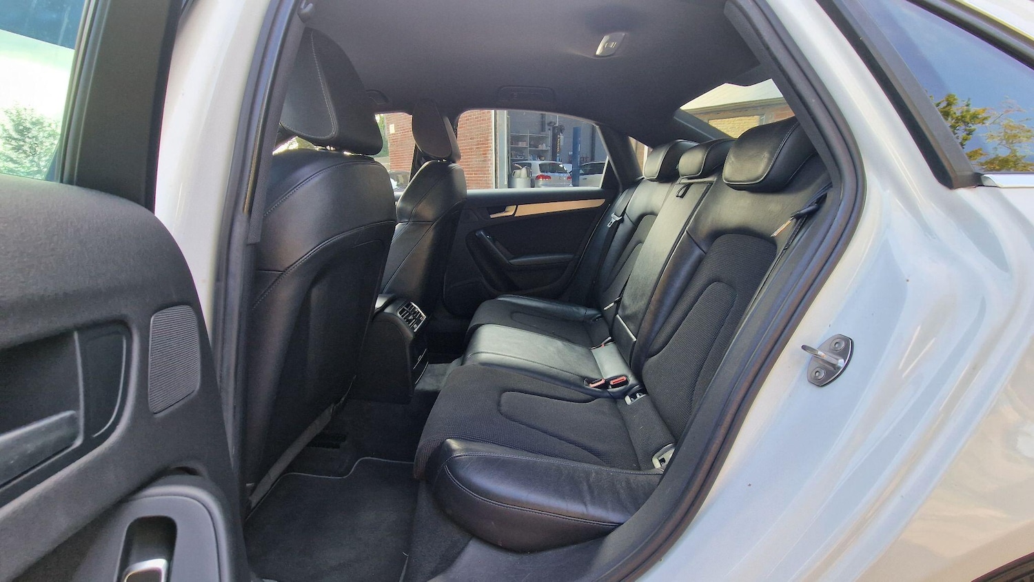 Used Audi A4 2012 for sale - 76786498: Photo 12