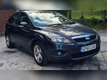 2010 (60) - 1.6 Zetec 5dr