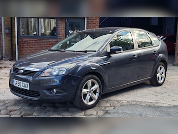 Used Ford Focus 2010 for sale - 75927968: Photo