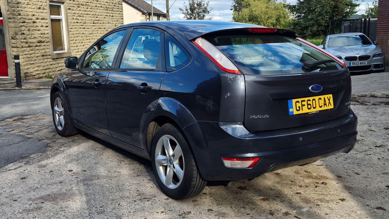 Used Ford Focus 2010 for sale - 75927968: Photo 3