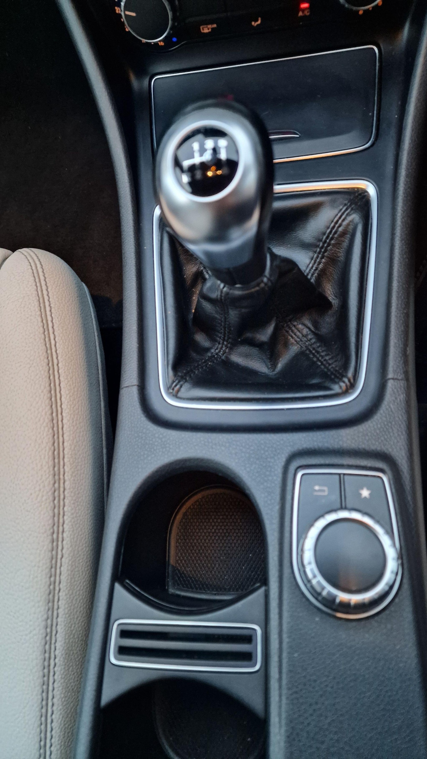 Used Mercedes-Benz A-Class for sale - 76521466: Photo 10