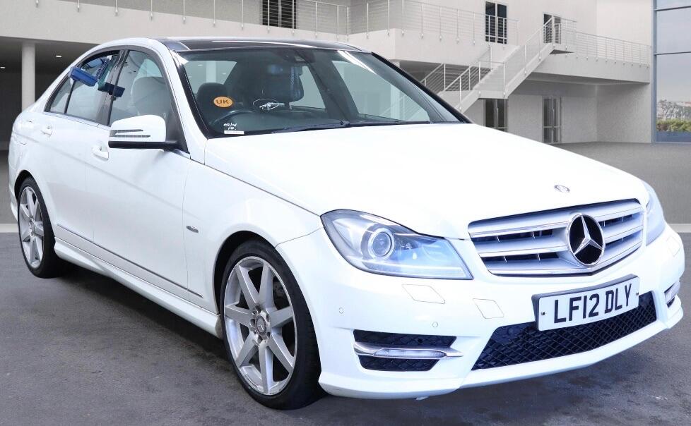 Used Mercedes-Benz C Class 2015 for sale - 77120111: Photo 1
