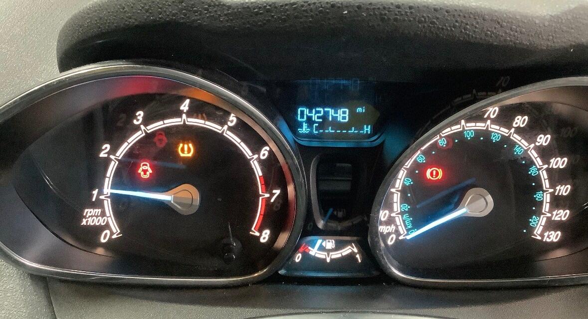 Used Ford Fiesta 2015 for sale - 77839630: Photo 10