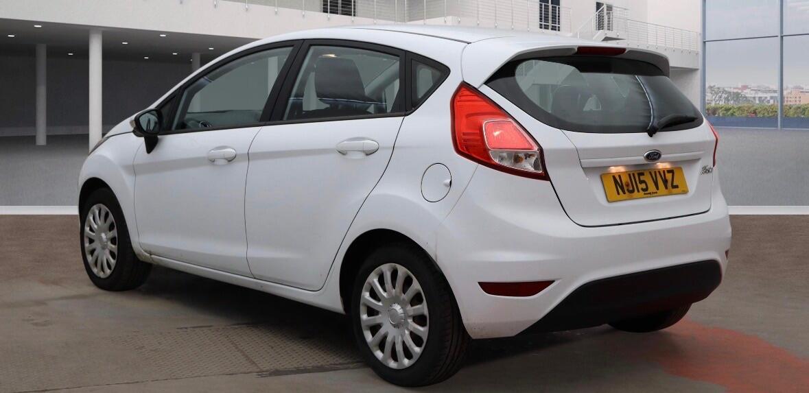 Used Ford Fiesta 2015 for sale - 77839630: Photo 6