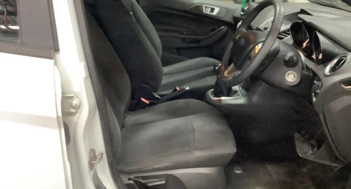 Used Ford Fiesta 2015 for sale - 77839630: Photo 7
