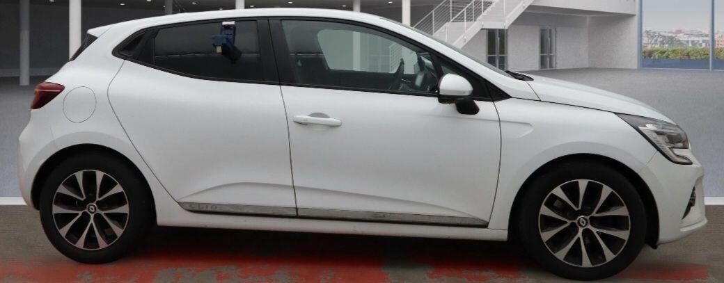 Used Renault Clio 2020 for sale - 77754021: Photo 11