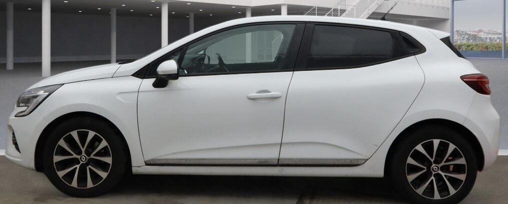 Used Renault Clio 2020 for sale - 77754021: Photo 4