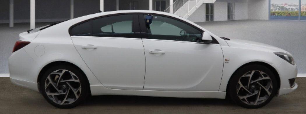 Used Vauxhall Insignia 2015 for sale - 77358421: Photo 6