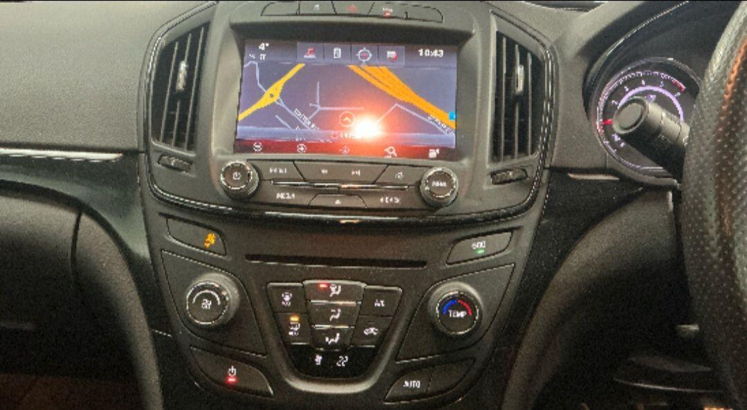 Used Vauxhall Insignia 2015 for sale - 77358421: Photo 8