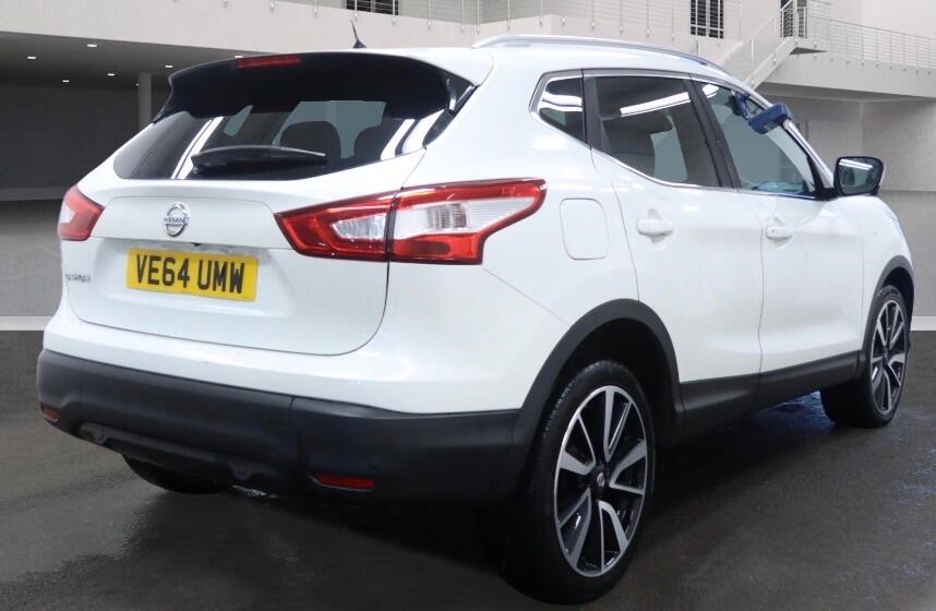 Used Nissan Qashqai 2014 for sale - 77565150: Photo 3