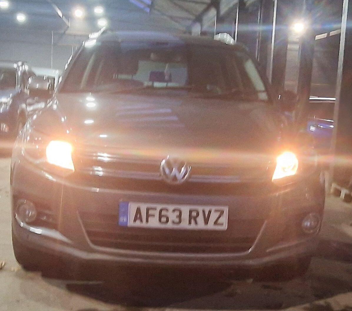 Used Volkswagen Tiguan 2014 for sale - 76976504: Photo 2