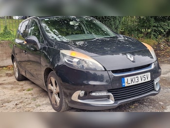 2013 (13) - 1.6 dCi Dynamique TomTom Energy 5dr