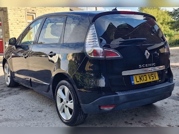 Used Renault Scenic 2013 for sale - 76002431: Photo 4