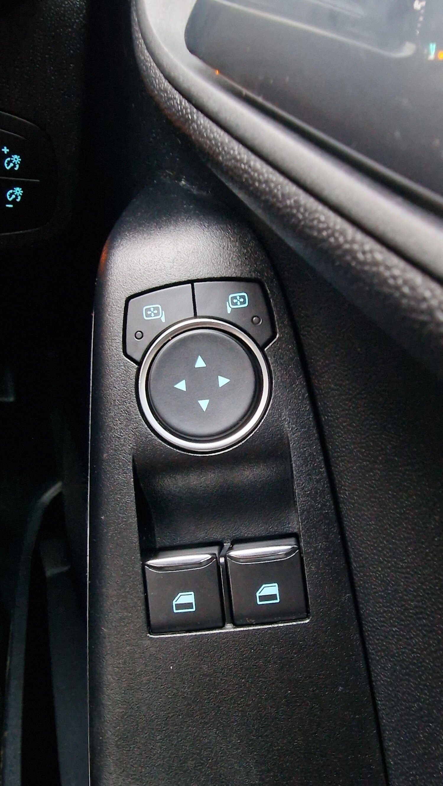 Used Ford Fiesta 2018 for sale - 76592643: Photo 16