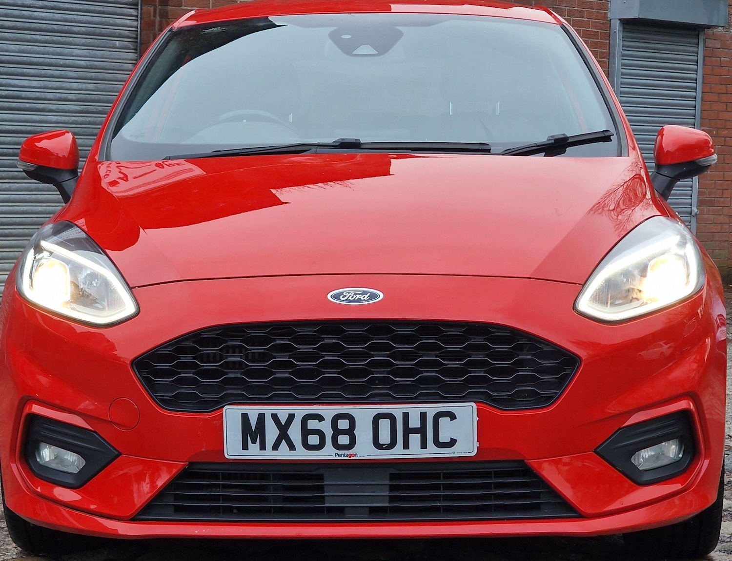 Used Ford Fiesta 2018 for sale - 76592643: Photo 2